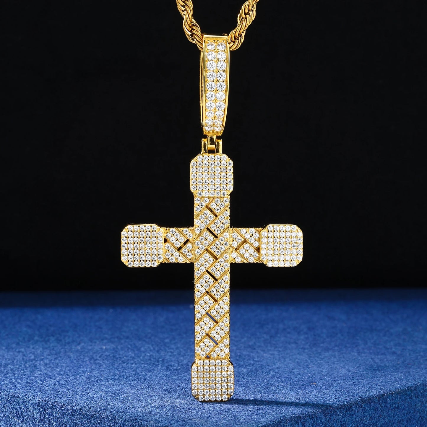 2025 New Iced Out Cuban Cross Pendant Necklace for Women Men 925 Silver Prong Set D VVS Moissanite Bling Hip Hop Jewelry Gift